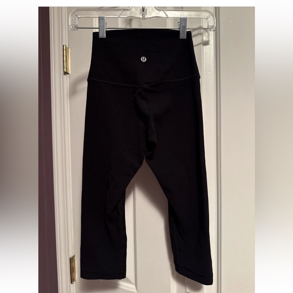 Lululemon Align Women’s Black Leggings 20” High Rise Nulu Size 2
